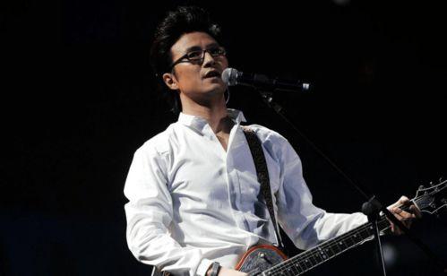 汪峰夜晚爆料最新消息,揭秘娛樂圈最新動態